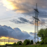 Kiedy linia energetyczna na działce oznacza prawo do wynagrodzenia?